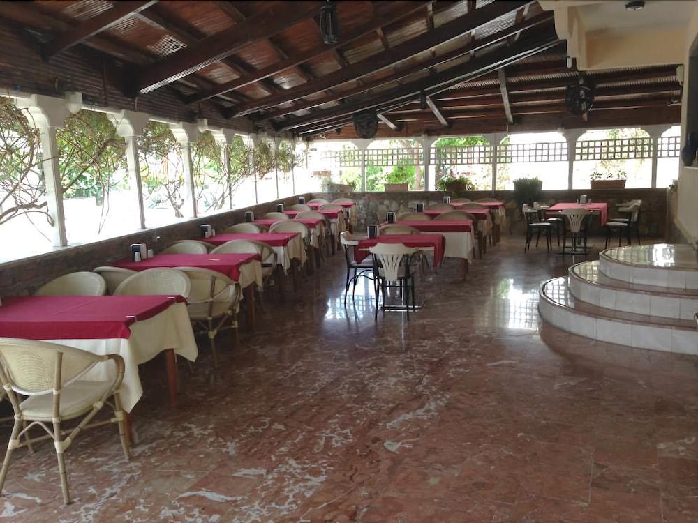 Besik Hotel Fethiye Eksteriør bilde