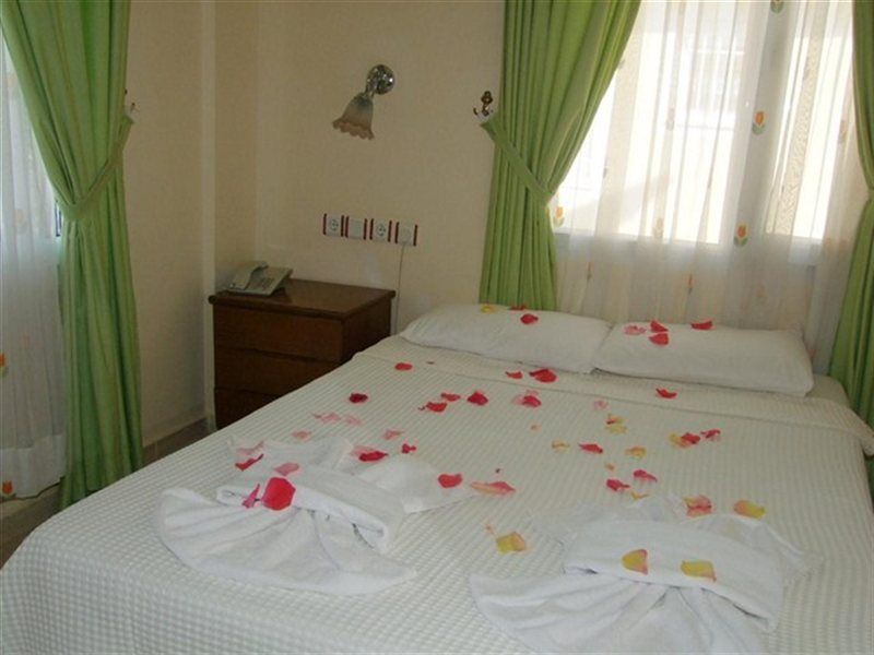 Besik Hotel Fethiye Eksteriør bilde